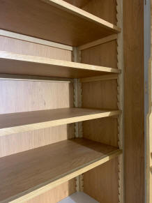 Dogtooth shelf